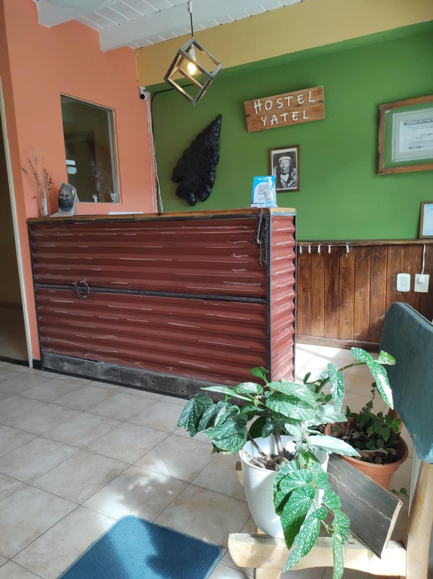Hostel Yatel El Calafate Zewnętrze zdjęcie